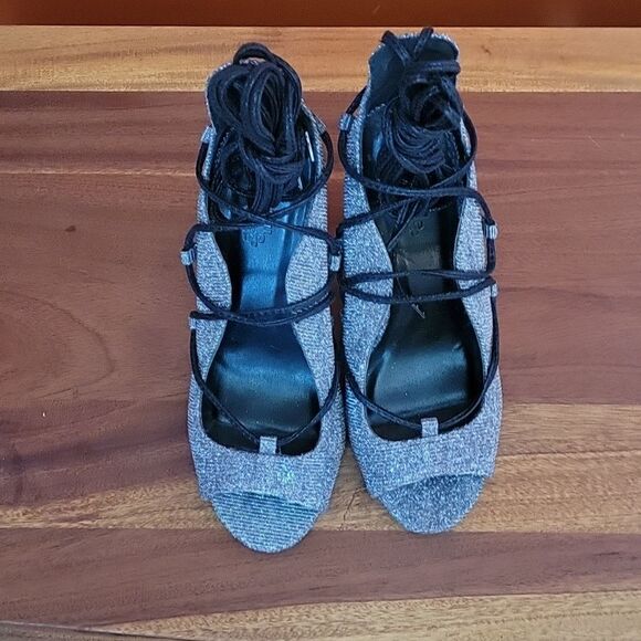 CHARLOTTE RUSSE LACE UP STRAPPY SEY STILETTOS OPEN TOE ANKLE STRAP WOMEN SANDAL - Picture 5 of 14